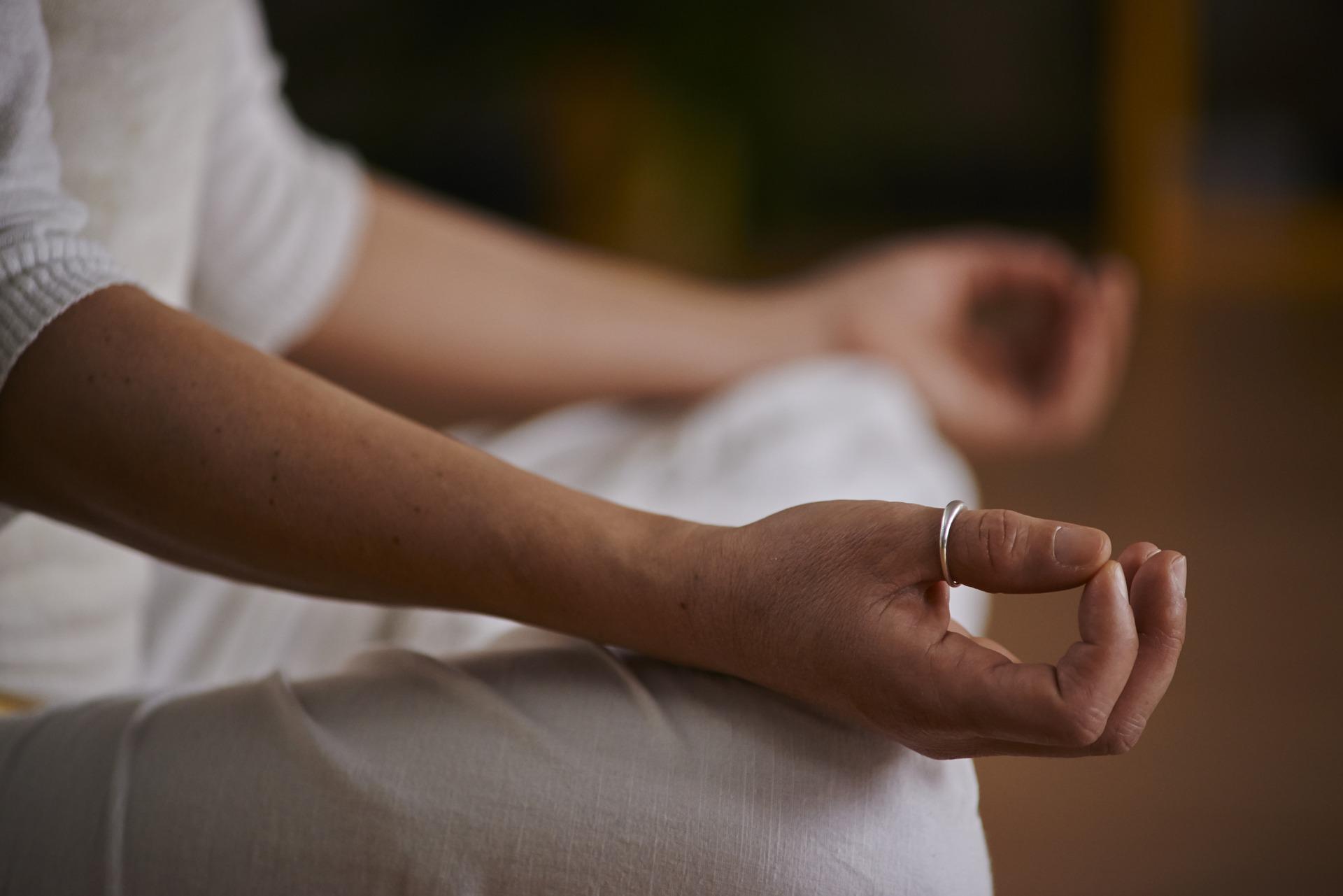yoga-gde2d52332_1920